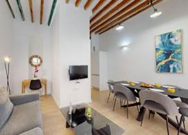 MyFlats Luxury City Center 4