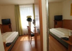 Memphis Hotel 5