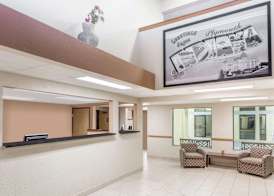 Super 8 by Wyndham Plymouth 2