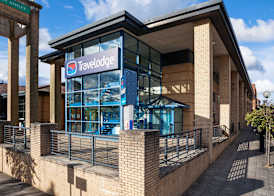 Travelodge Milton Keynes Central 4