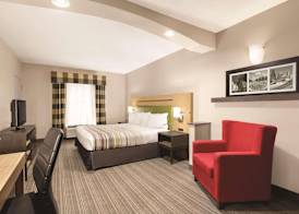 Country Inn & Suites by Radisson, Griffin, GA 4