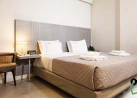 Hotiday Athens Acropolis 4