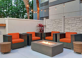 Hilton Garden Inn Jacksonville JTB/Deerwood Park 2