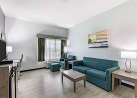 Best Western Plus MidAmerica Hotel 5
