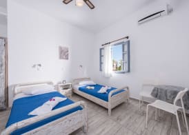 Maryloujohn Villas Oia 5