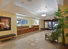 Holiday Inn Express KANSAS CITY - AT THE LEGENDS by IHG 2