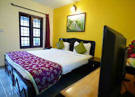 Camelot Resort 2