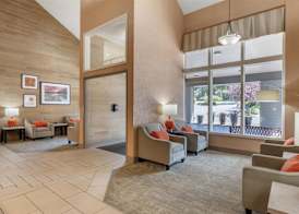 Best Western Plus Oak Harbor Hotel & Conference Center 2