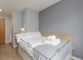 JOIVY Affordable Edinburgh - Adults only 5