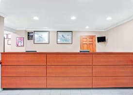 Super 8 by Wyndham Williamsburg/Historic Area 2