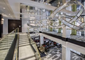 Holiday Inn & Suites VANCOUVER DOWNTOWN by IHG 2