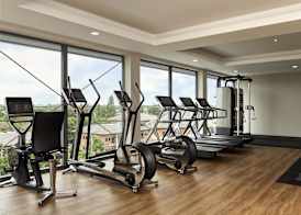 Novotel London Heathrow Airport T1 T2 And T3 2