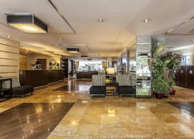 Le Nouvel Hotel 2