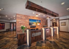 Cable Mountain Lodge 2