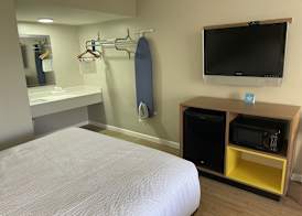 Days Inn by Wyndham Valdosta/Near Valdosta Mall 5