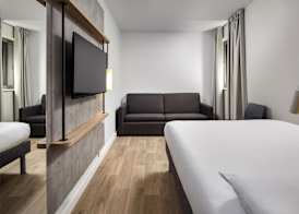 ibis budget Swindon Town Centre 5