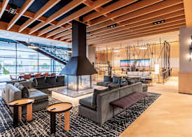 The Shay, a Destination by Hyatt 3
