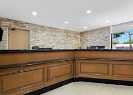 SureStay Plus by Best Western Windsor 2