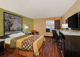 Super 8 by Wyndham Raleigh North East 4