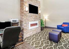 Comfort Inn at Royal Blue 4