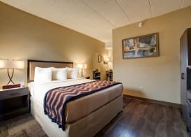 Carlton Inn Midway 5