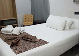 Hostal Levante Barcelona 3