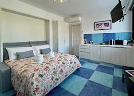 Aurora View Resort - Boutique Suites 3