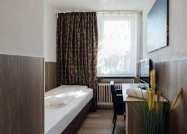 Hotel Hanseat Hamburg 3