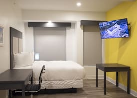 Peachtree Suites - Jersey City 4
