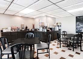 Super 8 by Wyndham Monteagle TN 4