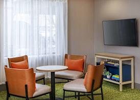 Spark by Hilton Denver International Airport 4