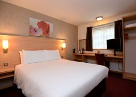 Meadow Farm Redditch by Marstons Inns 2