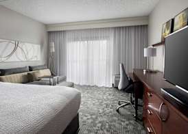 Courtyard by Marriott Lincroft Red Bank 4