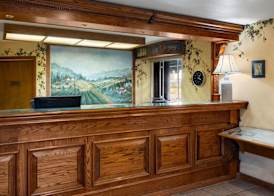 Red Lion Inn & Suites Lemoore 2