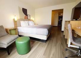 Quality Inn & Suites Georgetown - Seaford 5