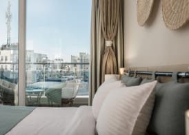 Redcon Suites 5
