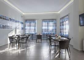 Sonia Hotel & Suites - Adults Only 4