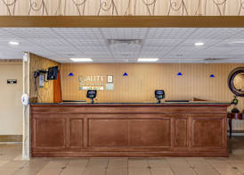 Quality Inn & Suites - Greensboro-High Point 2