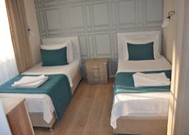Neoss Boutique Hotel 5