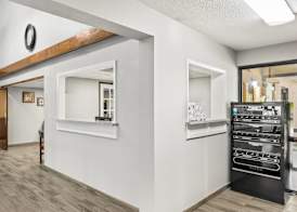 Super 8 by Wyndham Harrison AR 3