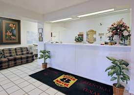 Super 8 by Wyndham Greenville 3