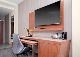 Courtyard by Marriott DeLand Historic Downtown 3