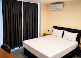 New Garden Airport Hotel & Restaurant 3