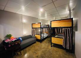 Lemon Siam Hostel Free Breakfast 4