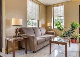 Quality Inn & Suites Hanes Mall 3