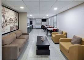 Super 8 by Wyndham Buffalo 3