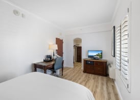Beachcomber Resort & Club 5