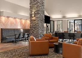 Best Western Courtview Hotel 5