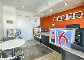 Motel 6-Fresno, CA - Blackstone North 2
