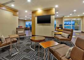 TownePlace Suites by Marriott Grand Rapids Airport Southeast 2